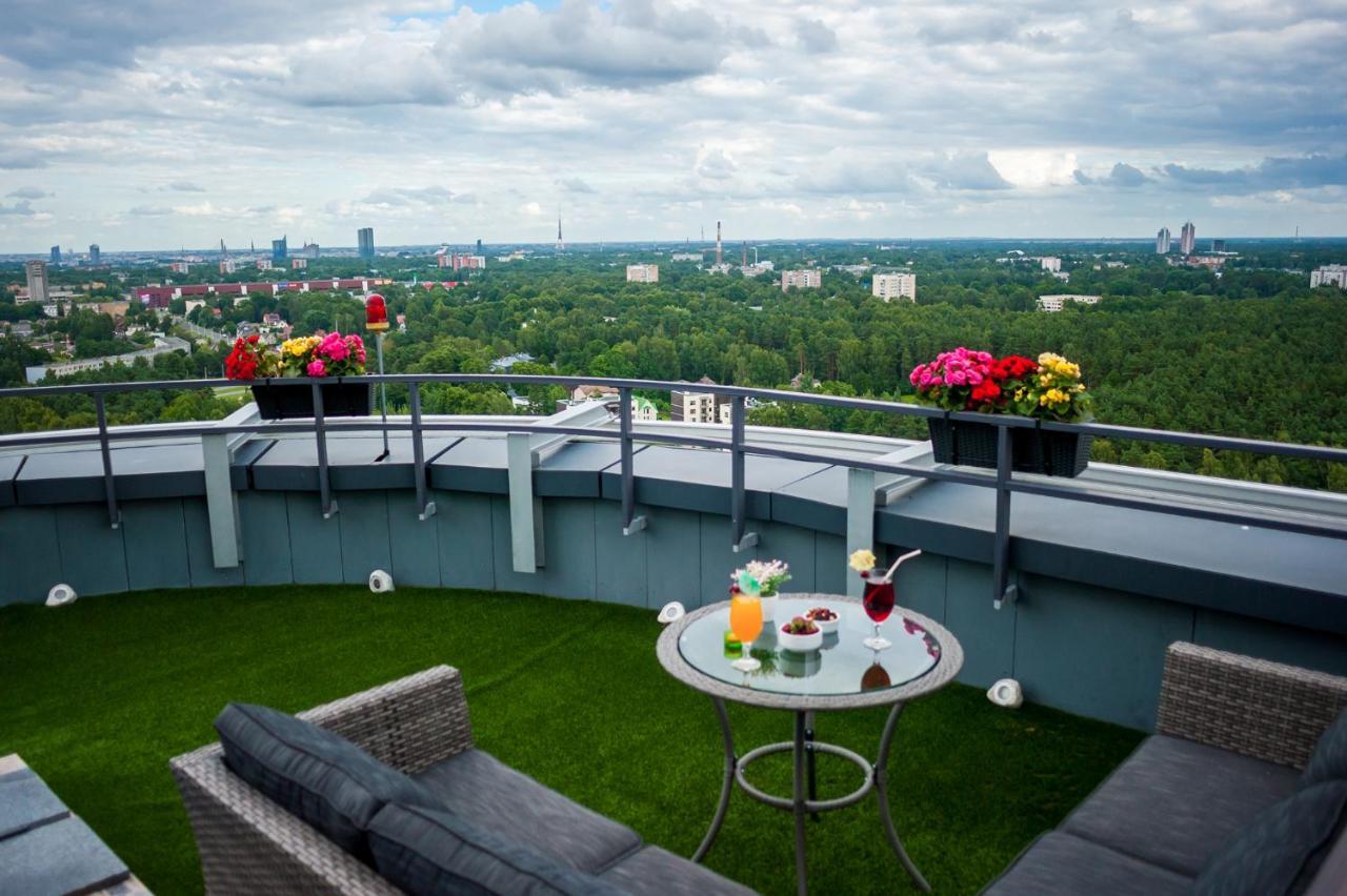Skyhouse Riga Amazing Penthouse And Spa Экстерьер фото